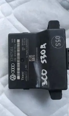 Volkswagen PASSAT B6 Gateway control module 3C0907530A