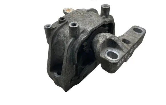 Skoda Octavia Mk2 (1Z) Engine mount bracket 1K0199262