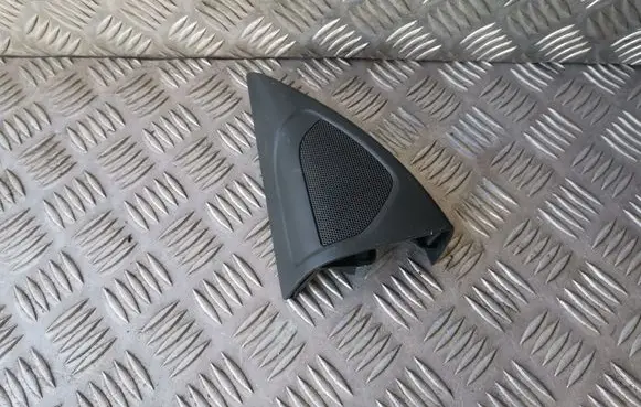 Volvo V60 Front door high frequency speaker 8648748 30781067 1286372