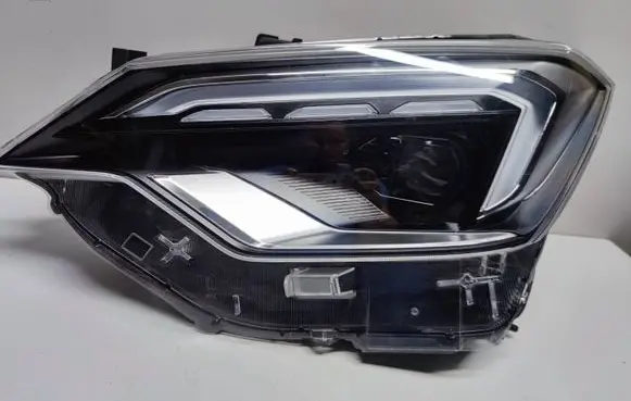 Isuzu D-Max Headlight/headlamp