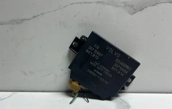 Volvo XC90 Parking PDC control unit/module 601913