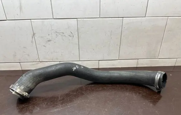 Peugeot 308 Intercooler hose/pipe 96735871801
