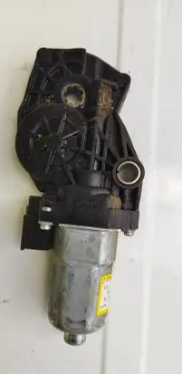 Subaru Outback (BS) Seat adjustment motor 