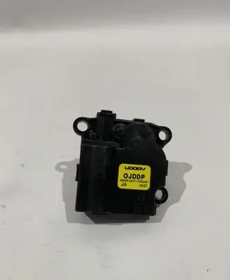 KIA Picanto A/C air flow flap actuator/motor EA1F1-CXGCA01