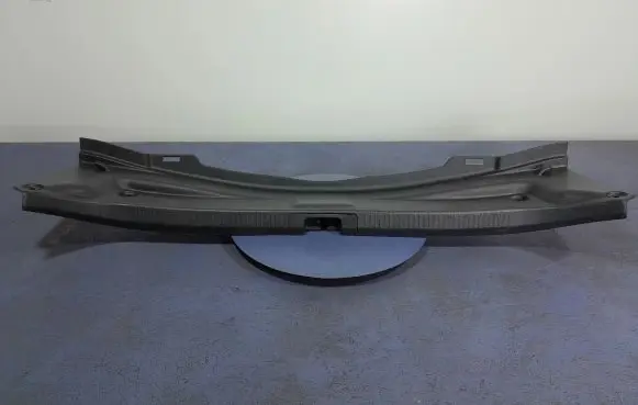 Toyota Camry VIII XV70 Other sill/pillar trim element 58387-33140