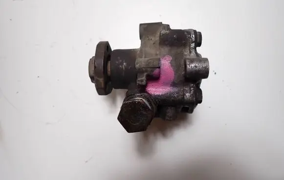 Volkswagen Golf IV Power steering pump
