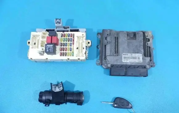 Alfa Romeo 147 Engine control unit/module ECU 0281011429 IMPRK829240