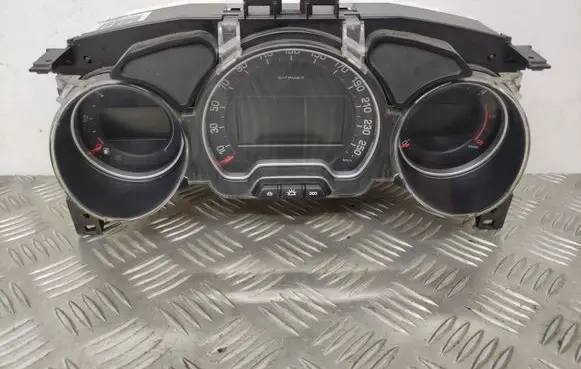 Citroen C5 Speedometer (instrument cluster) 9665368980