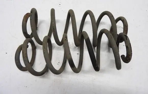 Toyota Verso Rear coil spring