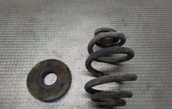 Volkswagen Transporter - Caravelle T5 Rear coil spring 7E0511115B