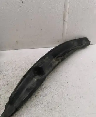 Volvo XC60 Fender foam support/seal 30796902