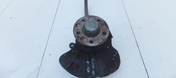 Mercedes-Benz CL C215 Front wheel hub