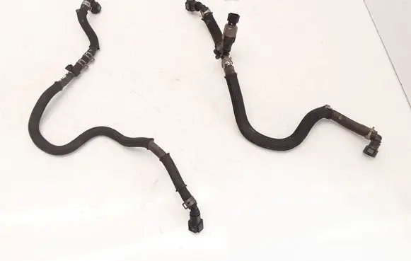 Nissan Qashqai Fuel line/pipe/hose 166398000R 81HCP02