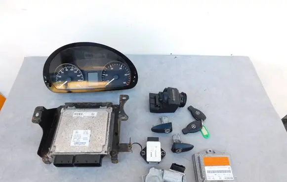 Mercedes-Benz Sprinter W906 Engine ECU kit and lock set A6519000601 A6519019400
