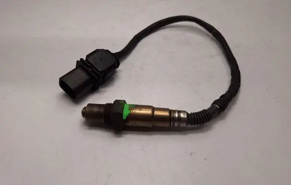 BMW 5 E60 E61 Lambda probe sensor 7791592 13627791592 0281004019