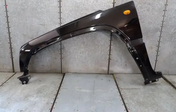 Jeep Cherokee KJ Fender