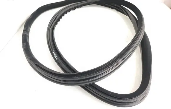 Volvo V70 Front door rubber seal 