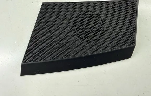Porsche Cayenne (92A) Side speaker trim/cover 7P5035793