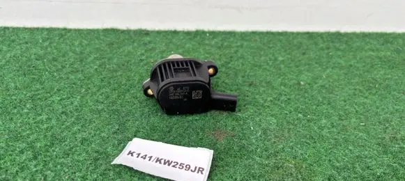 Volkswagen Golf VII Sensor 04E906048A