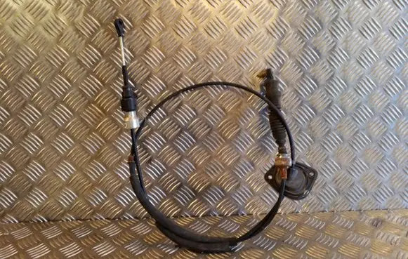 Toyota Camry Gear shift cable linkage 62961