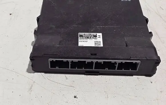 Toyota C-HR I Other control units/modules 89981F4040 MB2850005521