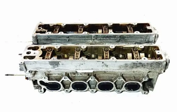 Citroen C5 Engine head 9634355510