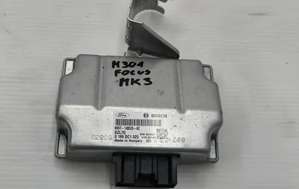 Ford Focus Voltage converter inverter BV6T14B526AC