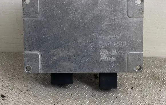 Volkswagen Phaeton Battery control module 3D0915181D
