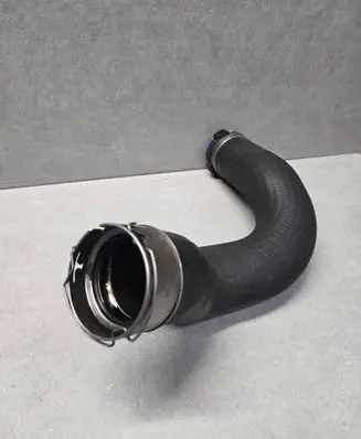 BMW 5 F10 F11 Intercooler hose/pipe 1161857189701