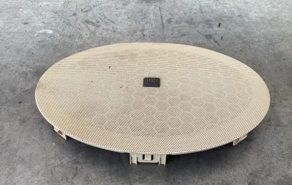 Peugeot 607 Side speaker frame 