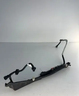 BMW 5 G30 G31 G38 Vacuum line/pipe/hose 8606505