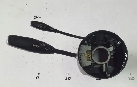 Mercedes-Benz CLK A209 C209 Indicator stalk a2035450110