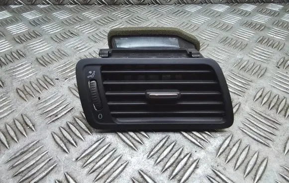 Volkswagen PASSAT CC Dashboard side air vent grill/cover trim 3C1819702F