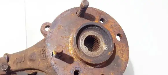 Mitsubishi Galant Front wheel hub