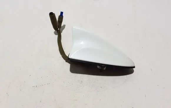 KIA Sportage Aerial GPS antenna 962108W900HW2