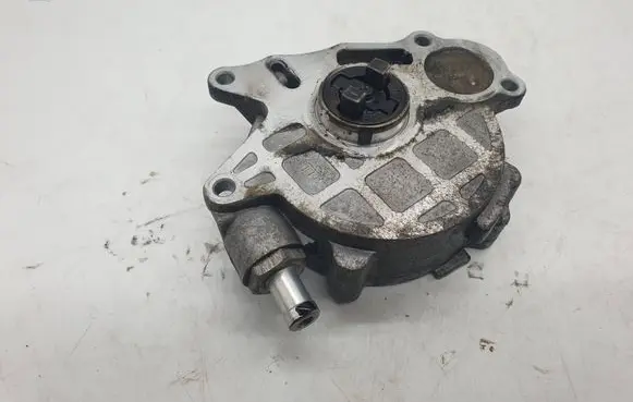 Audi Q5 SQ5 Vacuum pump 03L145100F