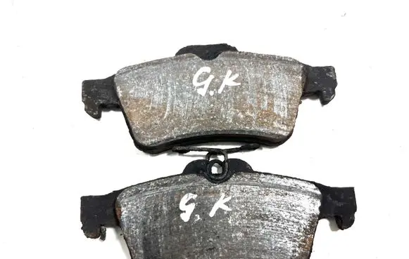 Ford C-MAX II Brake pads (rear) 