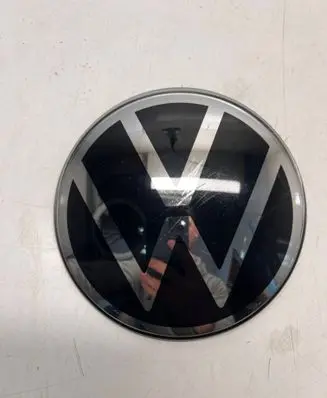 Volkswagen Tiguan Manufacturer badge logo/emblem 5H0853601N 256626