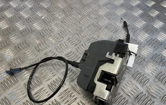 Renault Scenic III - Grand scenic III Rear door lock 119332