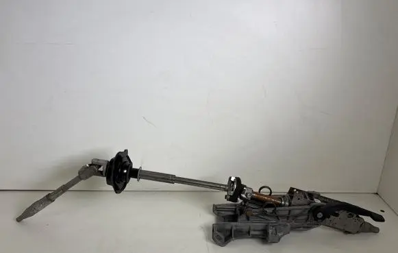 Ford Mustang VI Steering wheel axle GR3C3C529AC
