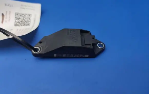 Mercedes-Benz E W211 Airbag deployment crash/impact sensor A0018209326 25571197A4