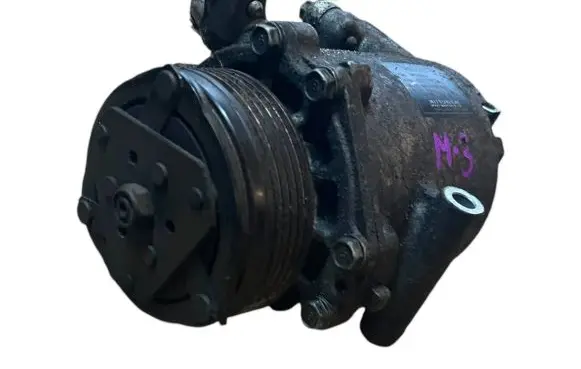 Mitsubishi Colt Air conditioning (A/C) compressor (pump) MN164472 4012836 AKC200A080A