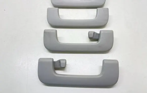 Audi A4 S4 B7 8E 8H A set of handles for the ceiling 8E0857607 8E0857607D 8E0857608C