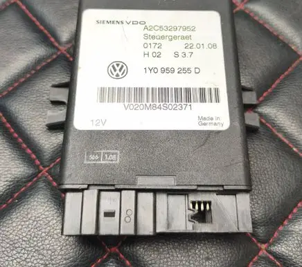 Volkswagen New Beetle Convertible roof control unit 1Y0959255D A2C53297952 V020M84S02371