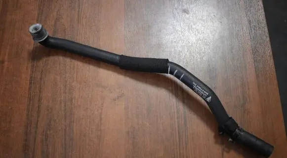 Porsche 718 Cayman 982 982c Engine coolant pipe/hose 9G230707904