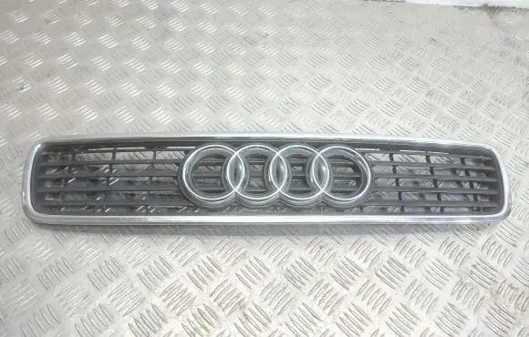 Audi A4 S4 B5 8D Front bumper upper radiator grill 8D0853651J
