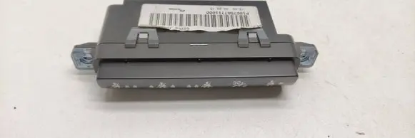 Nissan Qashqai Other devices P10075a7711000