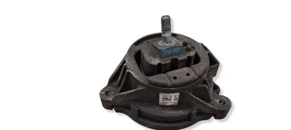 BMW 1 F20 F21 Engine mount bracket 6854251