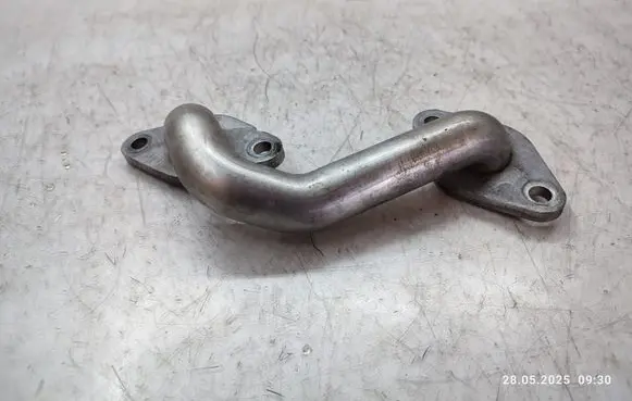 EGR valve line/pipe/hose