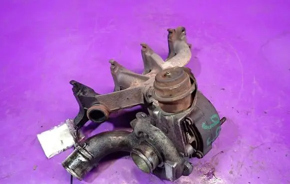 Nissan Primera Turbo 7086395010S